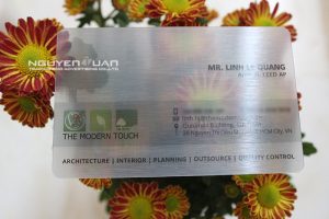 In thẻ nhân viên trong