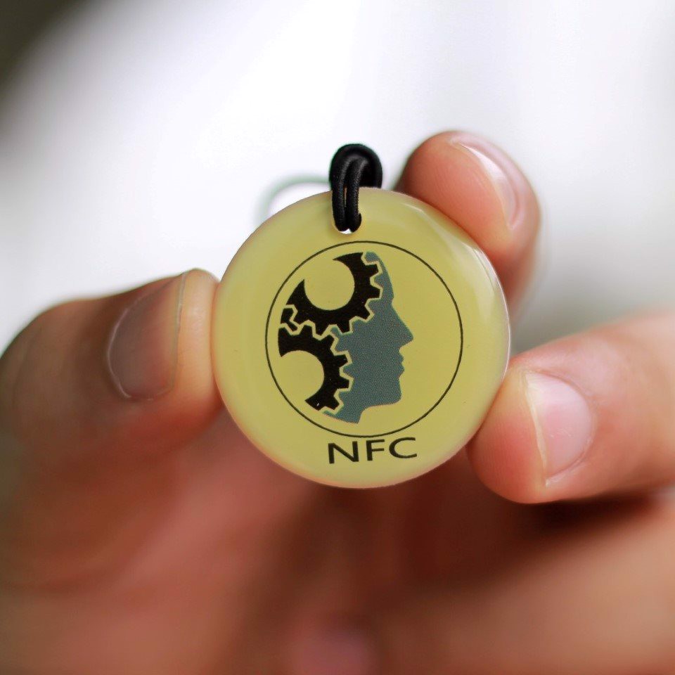 Thẻ NFC tag
