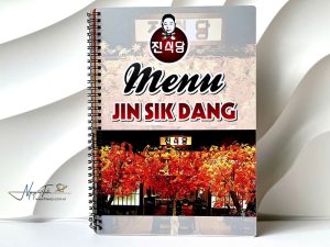 In menu nhựa – giải pháp bền đẹp, chuyên nghiệp cho quán ăn, cafe, nhà hàng