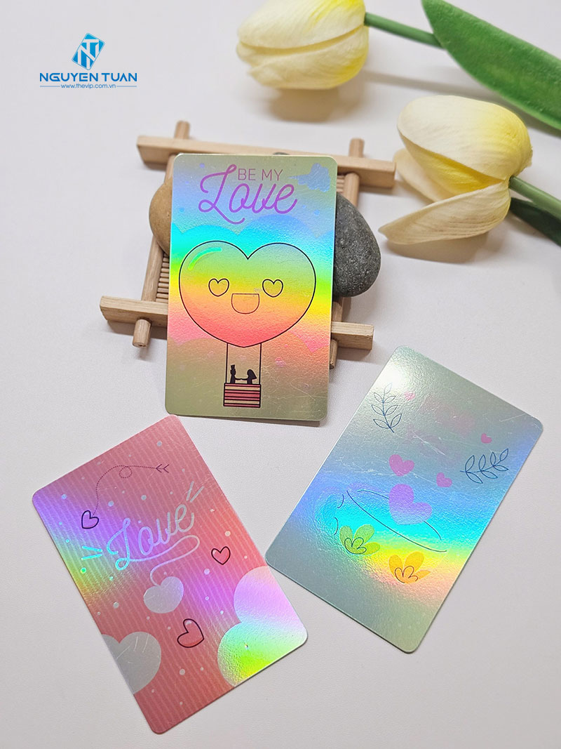 In thẻ nhựa chuyển sắc Hologram tại TPHCM