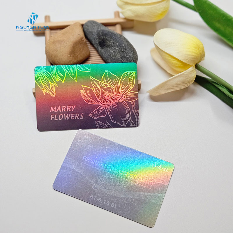 In thẻ nhựa chuyển sắc Hologram tại TPHCM